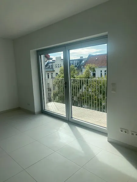 Stilvolles Wohnen in Charlottenburg: 2-Zimmer-Apartment mit Balkon — photo 1